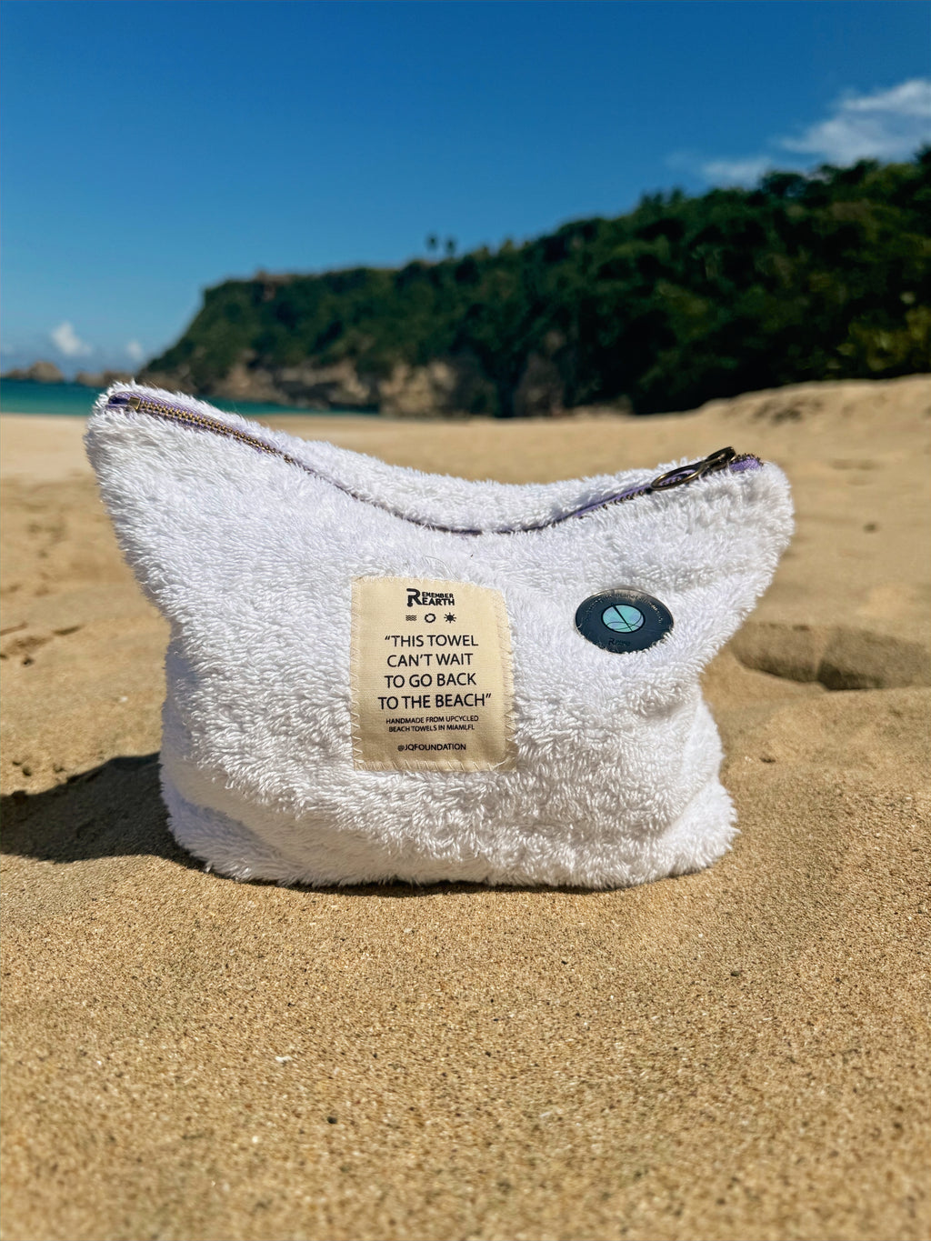 The Eco Essentials Pouch image 4